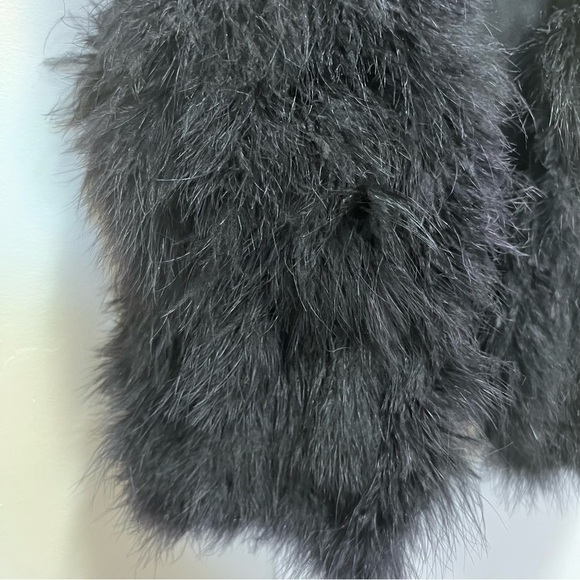 Club Monaco Black Marabou Feather Vest Size Small - Picture 7 of 16